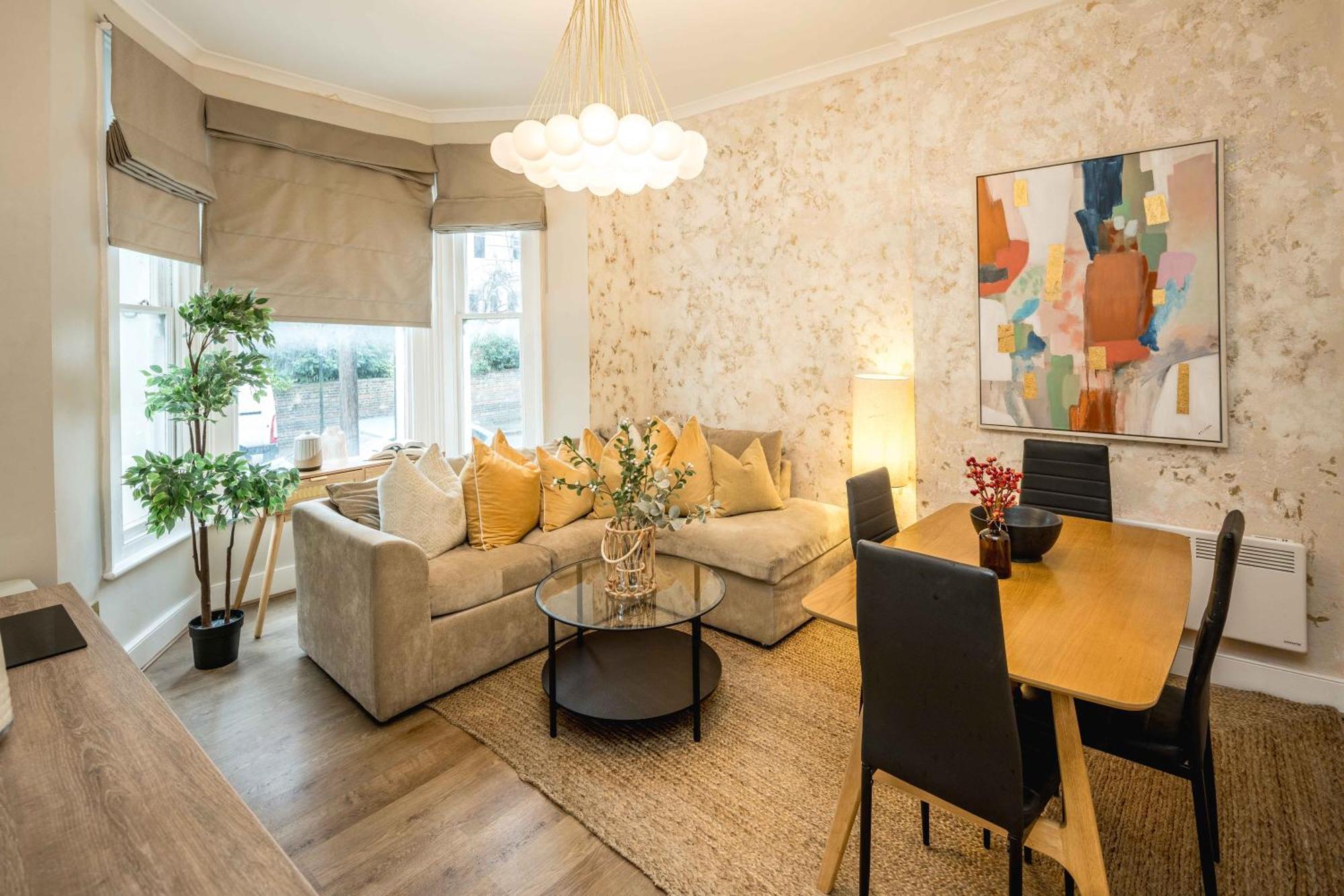 Line -quiet Street-westfieldsmall Apartment *